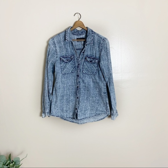 Women's Medium Bundle Button Down Long Sleeve Tops - Picture 8 of 11